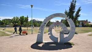 Ruidos molestos y disturbios: el reclamo histórico de los vecinos de un barrio de Cipolletti