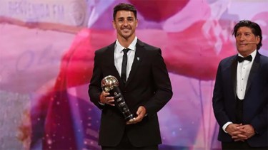 Fernando Zampedri fue elegido mejor jugador del torneo trasandino por sus goles en 2023.