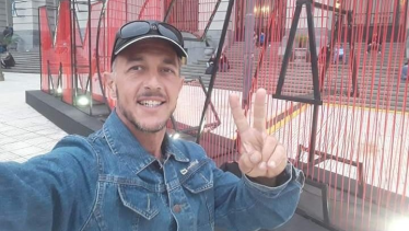 Agresión a Milei: identificaron al hombre que le arrojó una botella y ordenaron detenerlo