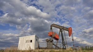 Petróleo y gas: Alberta elevó las proyecciones de superávit por los ingresos de la industria