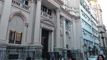 El plan pretende traspasar la deuda del Banco Central al Tesoro Nacional.





