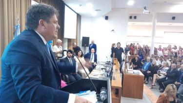 Mariano Gaido asumió su segundo mandato como intendente de Neuquén. Foto: Oscar Livera