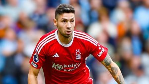 Con Montiel de titular, Nottingham Forest venció al Newcastle en el inicio del Boxing Day