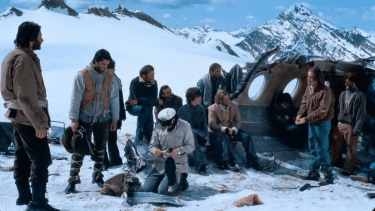 Estrenos de cine: «La sociedad de la nieve», el sensible relato de una tragedia devenida en milagro