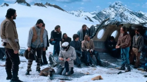 Estrenos de cine: «La sociedad de la nieve», el sensible relato de una tragedia devenida en milagro