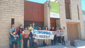 La protesta anti extractivista tuvo acciones en San Antonio Oeste