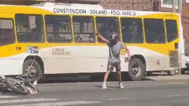 El hombre fue interceptado por dos motochorros. Captura