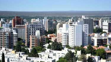 Gaido busca aval para subir las tasas en Neuquén tras las quitas de subsidios de Javier Milei