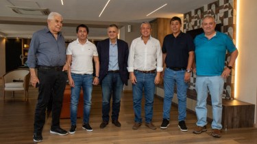 Figueroa se reunió con Horacio Marín, el nuevo titular de YPF y el gremio Petroleros  