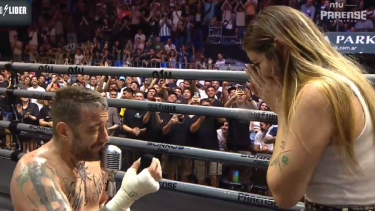 El Piti Fernández le propuso matrimonio a su novia luego de ganar una pelea de boxeo