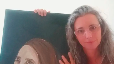 Ivana y las artes plásticas para prevenir el abuso infantil