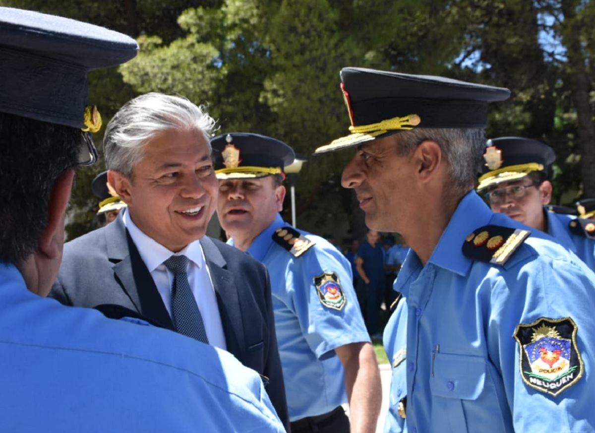La Policía de Neuquén tendrá un nuevo régimen laboral: cuáles son los cambios que aplicará Figueroa
