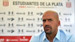 Verón: «Un torneo de casi 30 equipos es una locura, hay un deterioro del fútbol»
