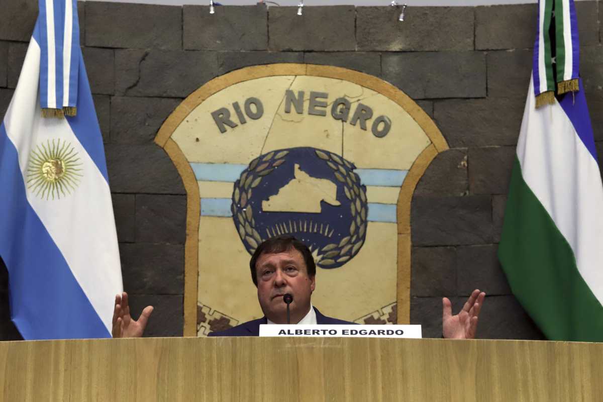 Weretilneck pidió a su gabinete buscar vías de financiamiento ...