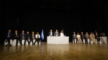 El acto de la jura se realizó en El Centro Municipal de Cultura de Viedma. Foto: Pablo Leguizamon