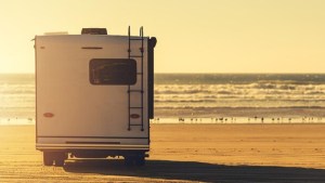 Motorhomes en El Cóndor y espacios públicos: «la cantidad nos tomó por sorpresa»