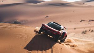 Rally Dakar: Loeb se quedó con la etapa y achicó la diferencia con el Matador Sainz