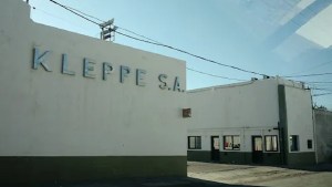 Quién era el trabajador que murió en un galpón de empaque en Cipolletti