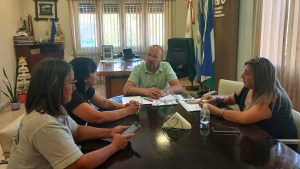 Reincorporaron a empleados municipales en Fernández Oro tras un pedido de ATE