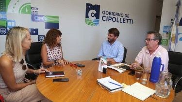 La reunión se desarrolló esta mañana en la municipalidad de Cipolletti. Foto: Gentileza.