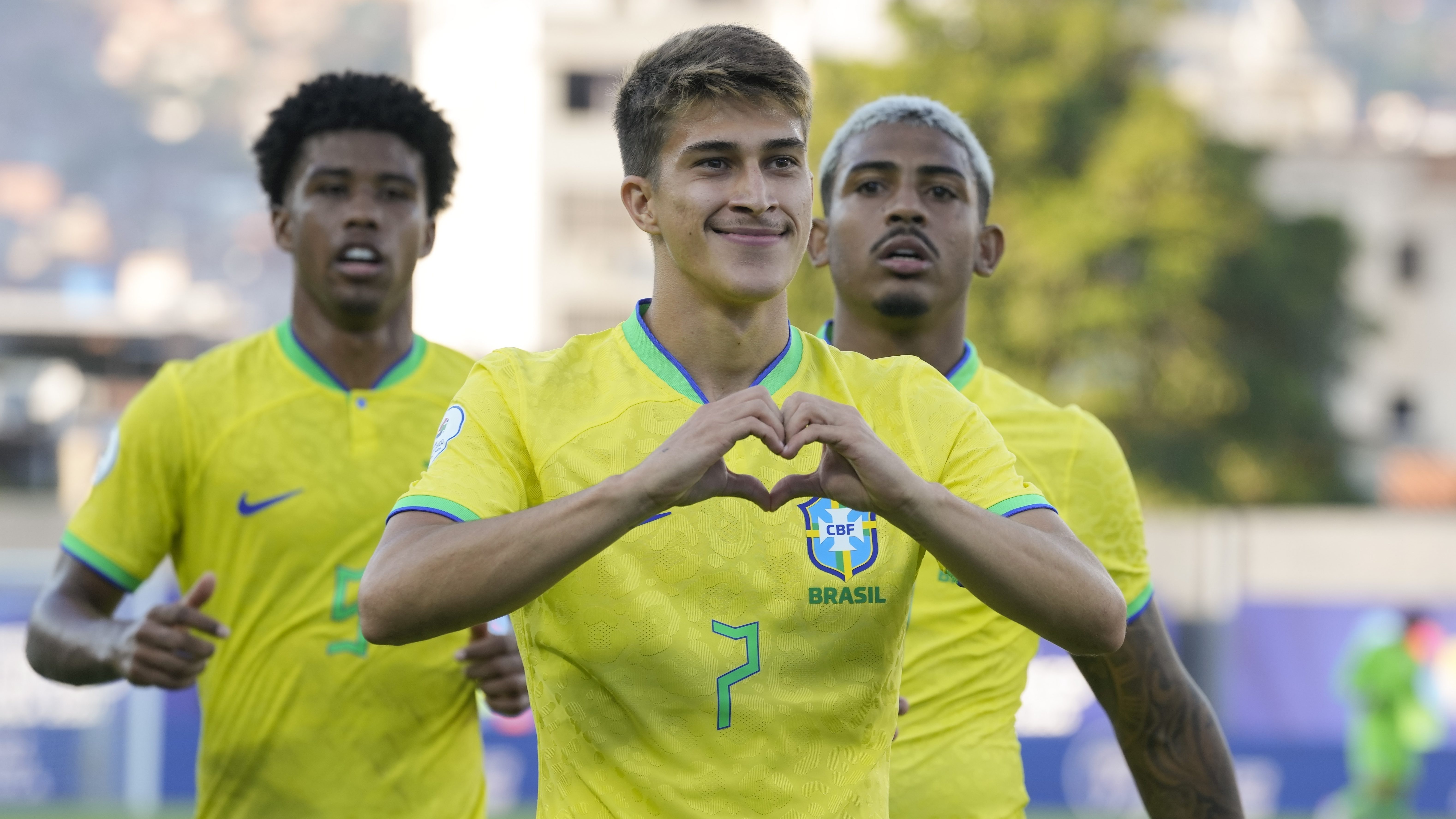 Gabriel Pirani anotó el segundo gol de Brasil en la victoria 2-1 ante Ecuador. (AP Foto/Ariana Cubillos)