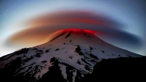 Volcán Villarrica: registró otro sismo y se amplió el perímetro de seguridad