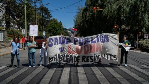 Weretilneck prometió en Bariloche soluciones a los residentes médicos de Río Negro