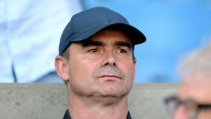 Marc Overmars, excompañero de Messi, fue sancionado por un escándalo de acoso en Ajax