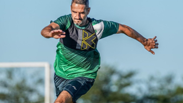 Licha López renovó con Sarmiento y jugará hasta los 41