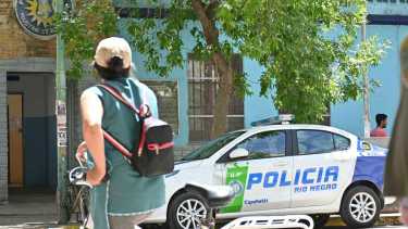 Buscan a un automovilista que atropelló a una ciclista y dio a la fuga en Cipolletti 