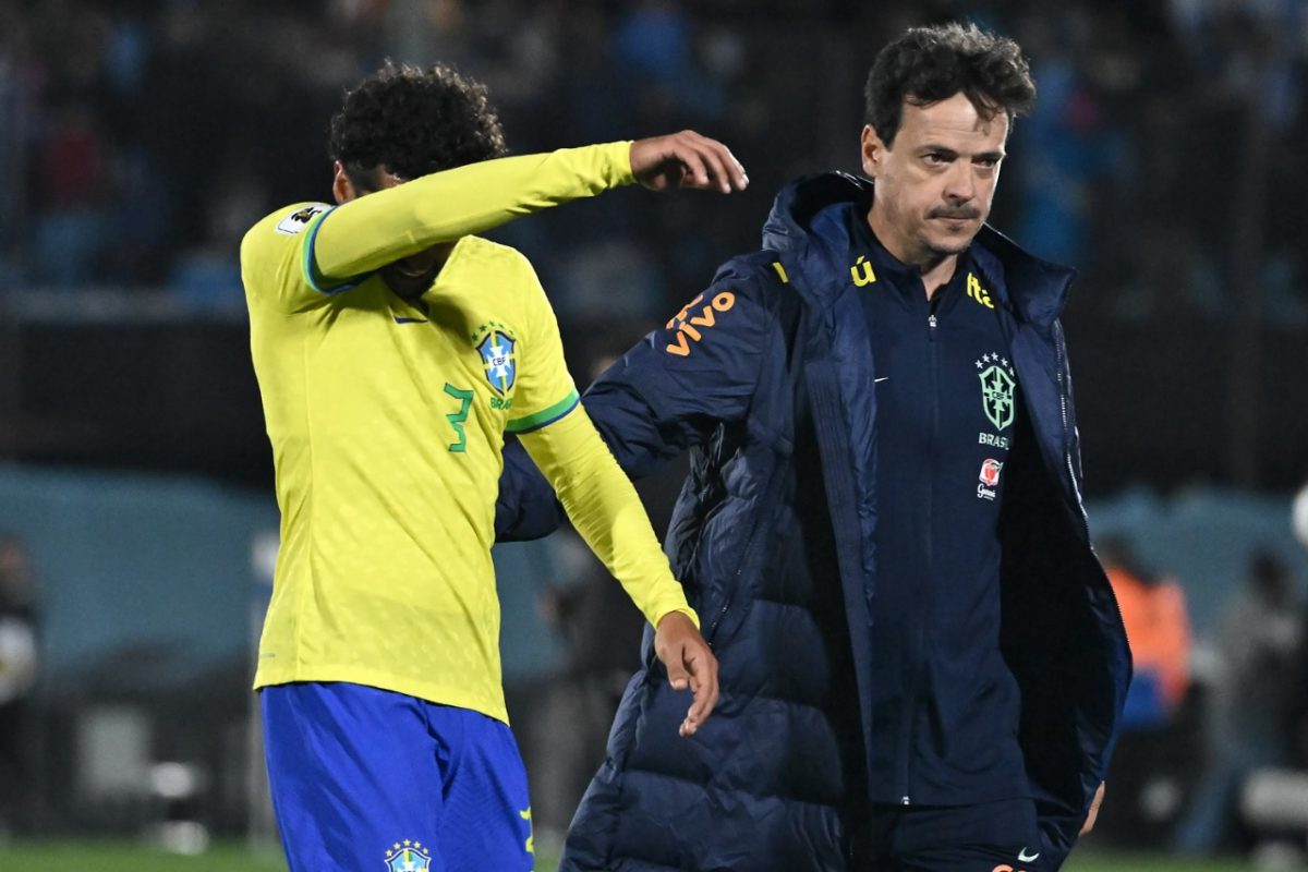 Fernando Diniz dejó de ser el entrenador de la selección de Brasil.