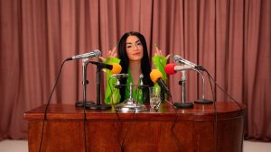 Lali desmintió su alejamiento de la música y arremetió contra los «odiadores»