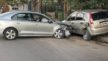 Choque en el barrio San Pablo de Cipolletti. Foto: gentileza 