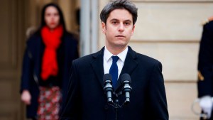 Quién es Gabriel Attal, el nuevo primer ministro de Francia designado por Macron