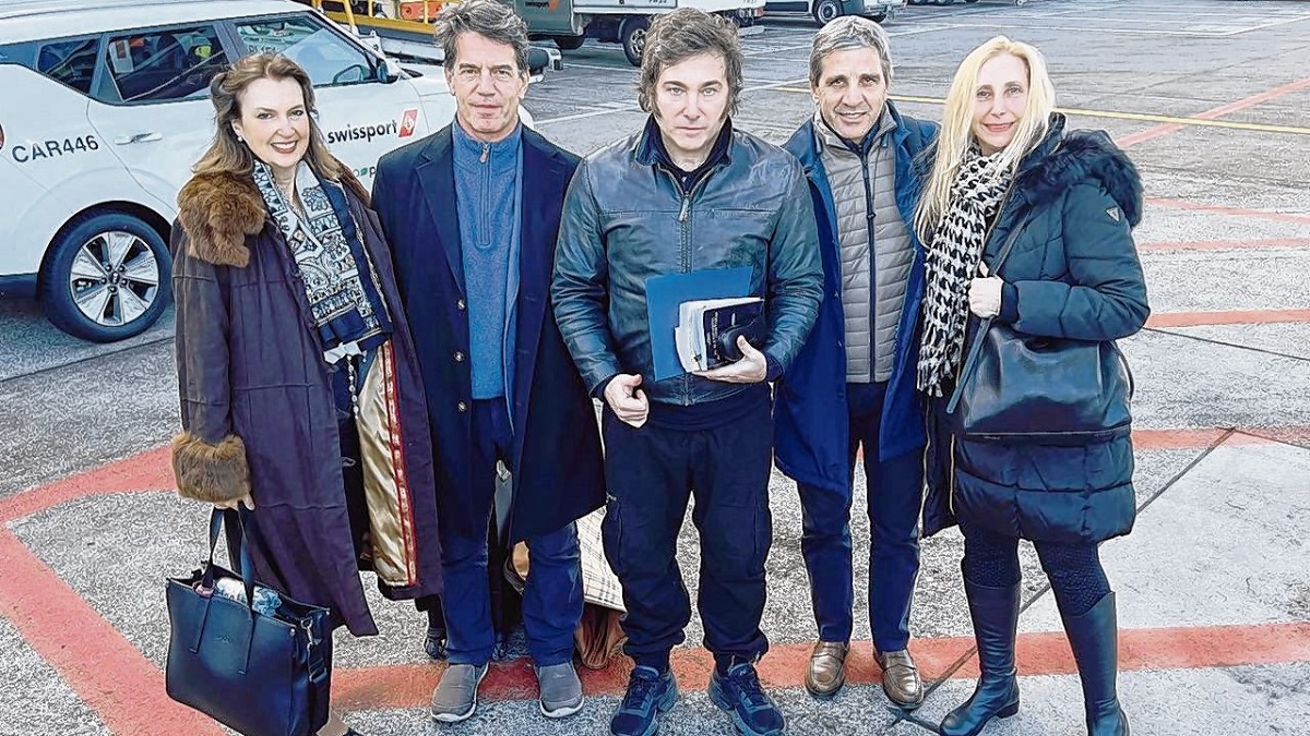 El presidente llegó ayer a Davos acompañado de los funcionarios Nicolás Posse, Diana Mondino,  Luis Caputo y Karina Milei.