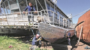 La nave se encuentra en el predio de la Prefectura Naval Argentina en Patagones.
Foto: Marcelo Ochoa