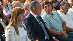 Rolando Figueroa abre hoy una mesa petrolera con Rucci y las empresas, con foco en el empleo