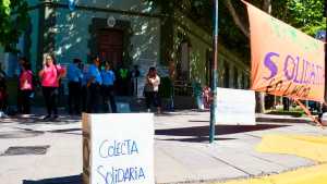 Obreras textiles suspendieron la manifestación por la tormenta: quieren respuestas de Tobares