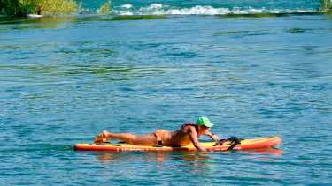 Alerta por calor extremo en Neuquén y Río Negro este viernes: cuáles son las zonas afectadas. Foto Matías Subat