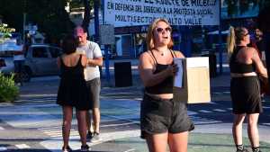 Manifestaciones en Río Negro y Neuquén en rechazo a la Ley Ómnibus