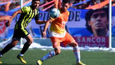 Deportivo Roca y Catriel igualaron en la ida y todo se define esta noche.