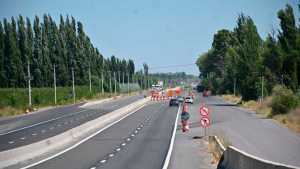 Vialidad Nacional pintó la Ruta 22 en Cipolletti, pero las obras continúan frenadas