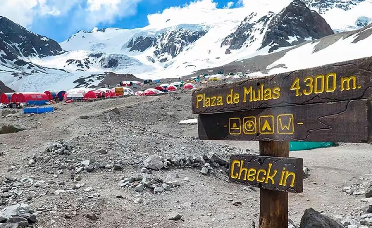 El tipo fue encontrado sin vida en el campamento antes del ascenso. Foto: Gentileza. 