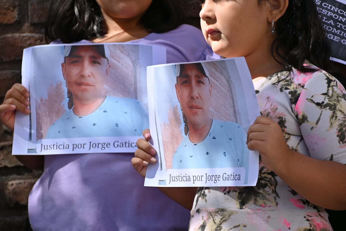 La familia de Jorge Gatica pide justicia. 