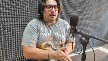 Exvacunadores reclaman dos meses de pagos adeudados por parte del Ministerio de Salud de Neuquén