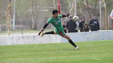 Quién es Benjamín Andrade, el arquero de Río Negro que quedó en un equipo de Primera