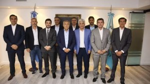 Ley Ómnibus: gobernadores de Juntos por el Cambio dilatan la definición de una postura