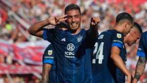 Con un golazo de Portillo, Talleres le ganó a Huracán como visitante