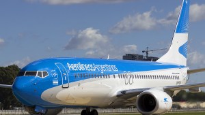 Neuquén marcó el adiós de un gigante de Aerolíneas Argentinas: retiran un Boeing 737