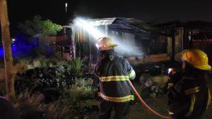 Incendios intencionales en Centenario: el 2024 comenzó con dos viviendas calcinadas